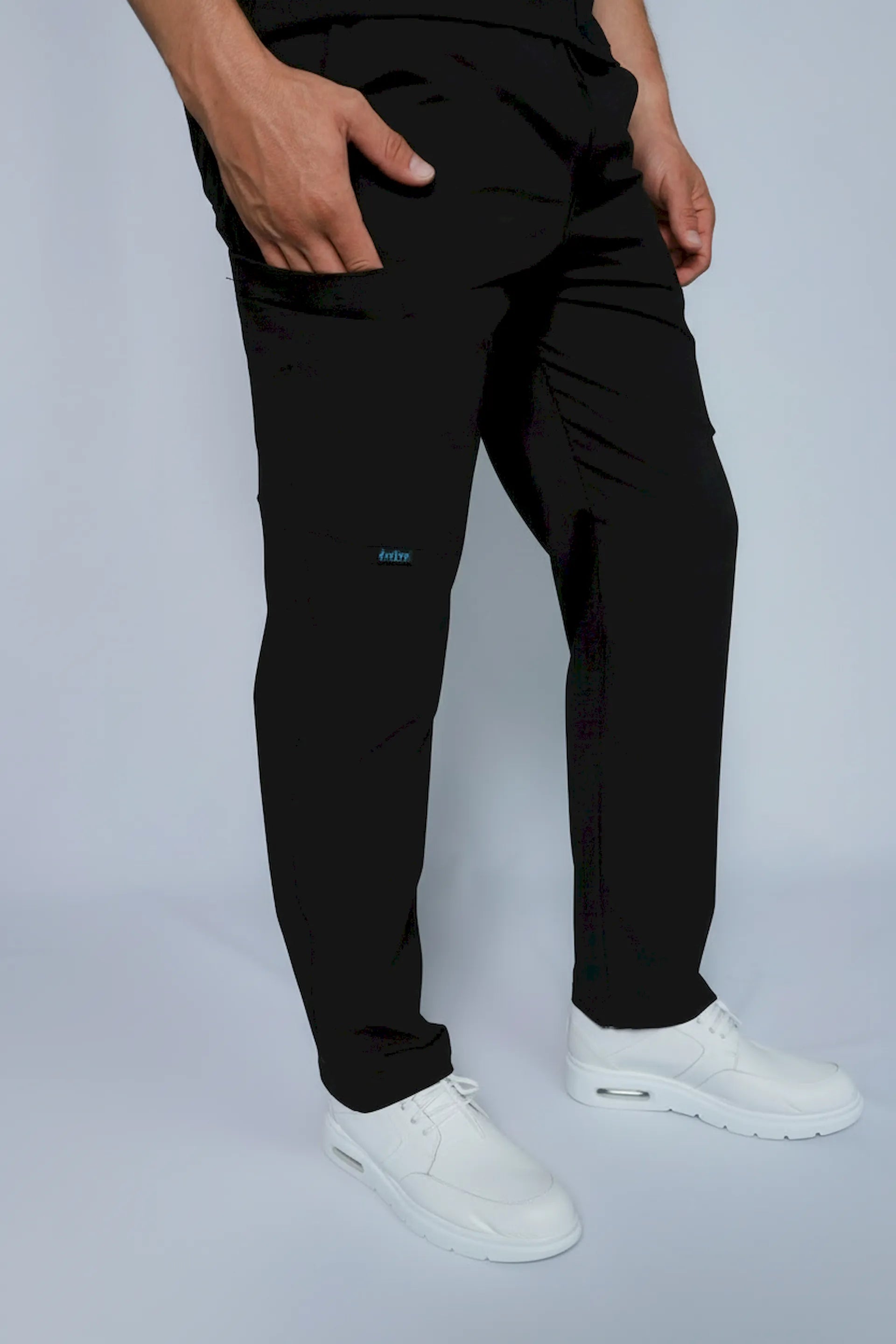 NEGRO