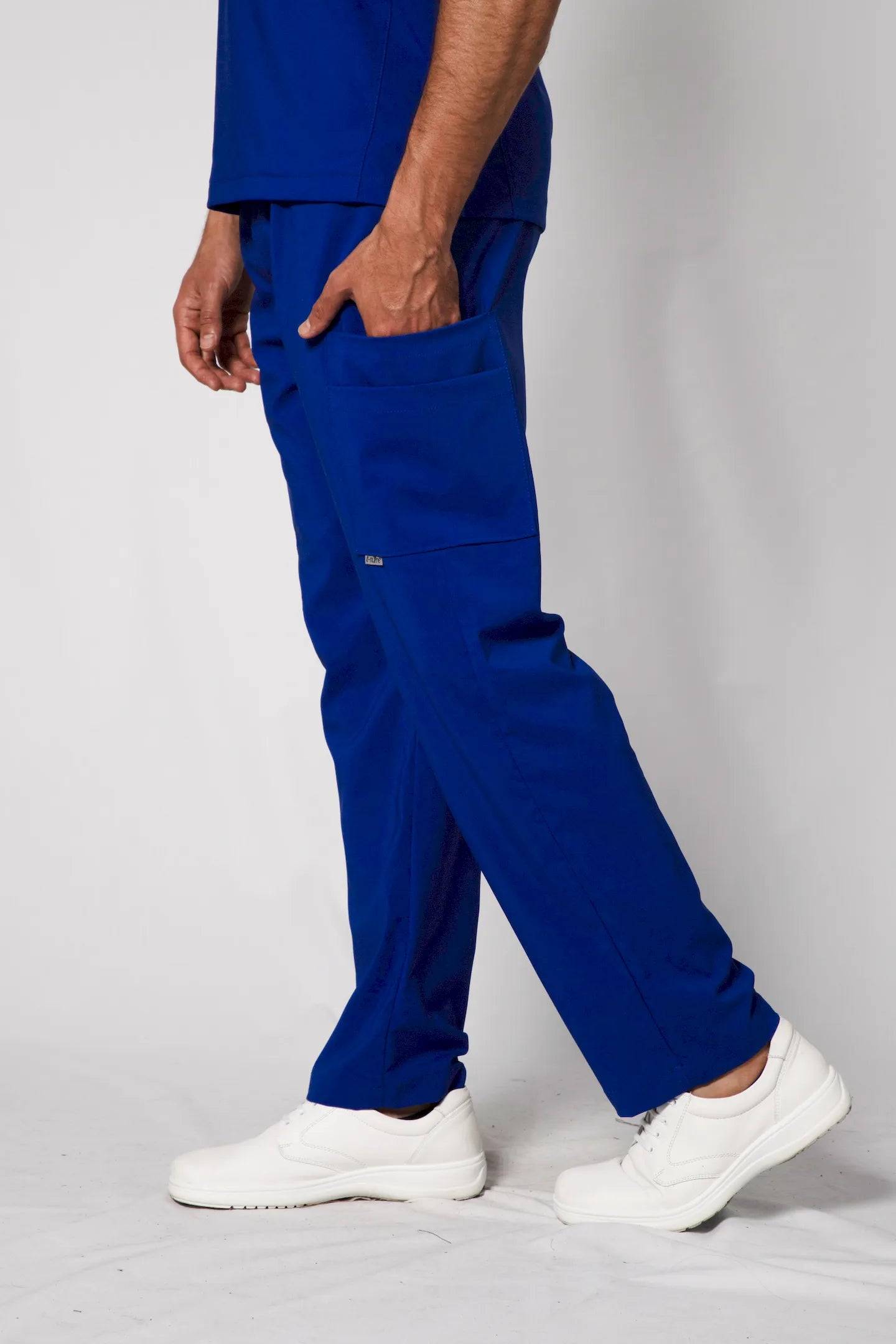 Pantalón H 5